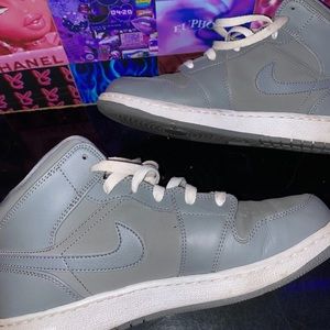 adorable jordan 1 mid ‘cool grey’